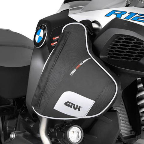 BMW GS1200 Adventure LC Givi XSTREAM Engine Guard Panniers